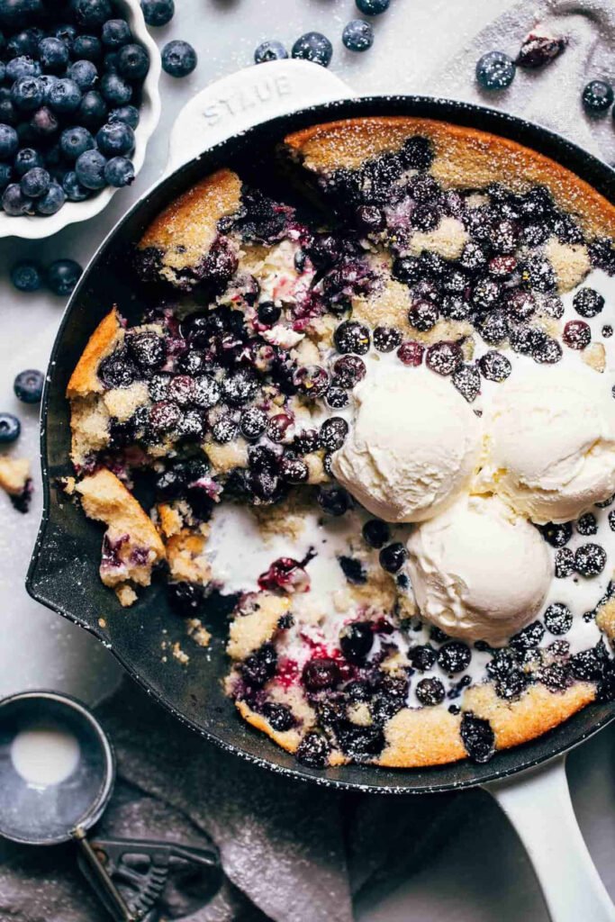 cream-cheese-blueberry-cobbler