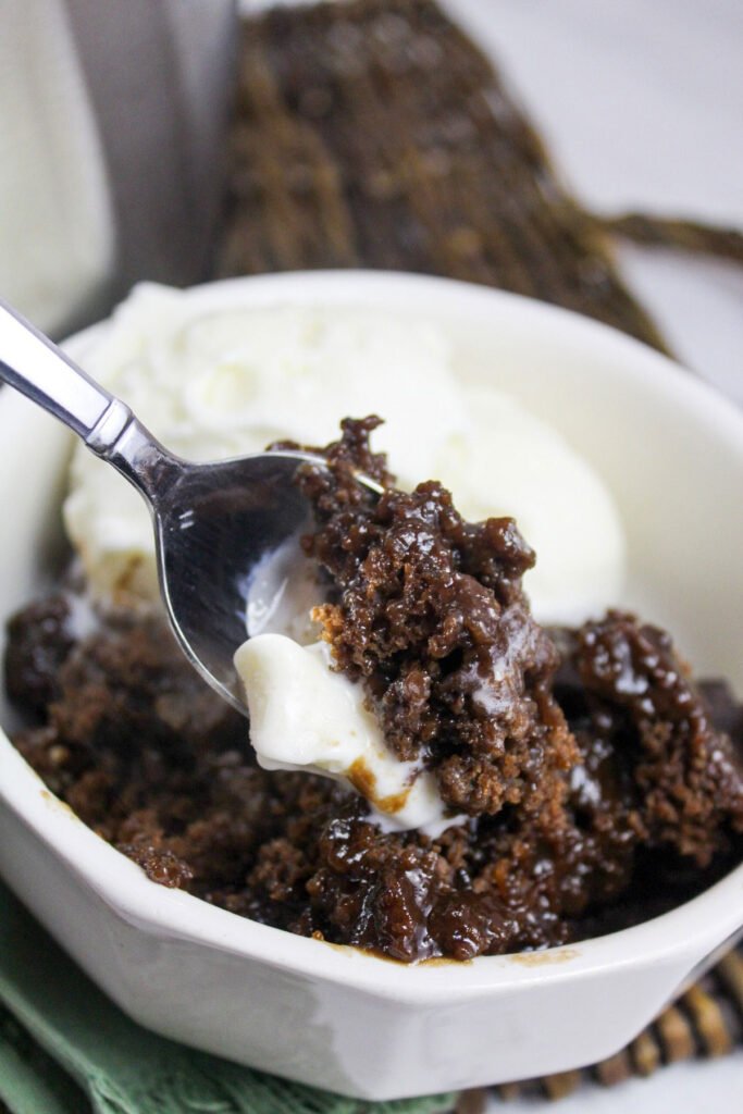 crockpot cobbler recipe with icecream