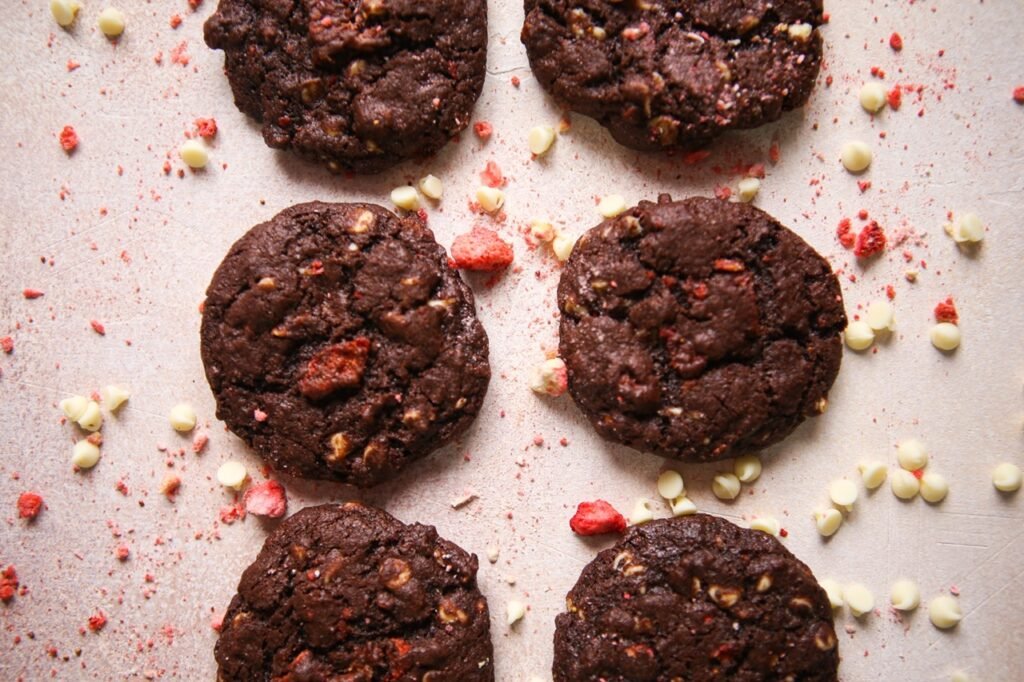 strawberry velvet cookies recipe
